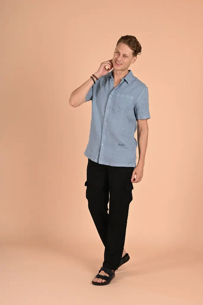 M8SM149_04.webp